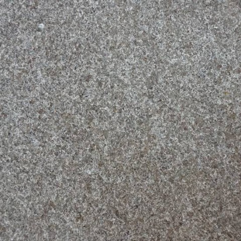 หินดำอินเดียพ่นไฟ